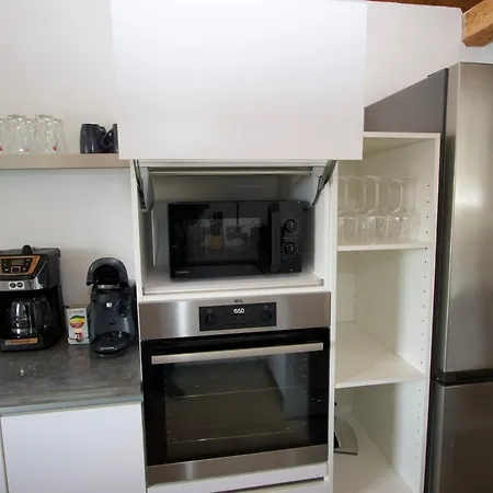 Mini-loft In Schoener Voreifel דירה מכרניך